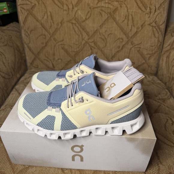 On Running Shoes - ON Run Women's Cloud 5 Combo Ray / Metal Sneaker 79.98349 US Size 5.5